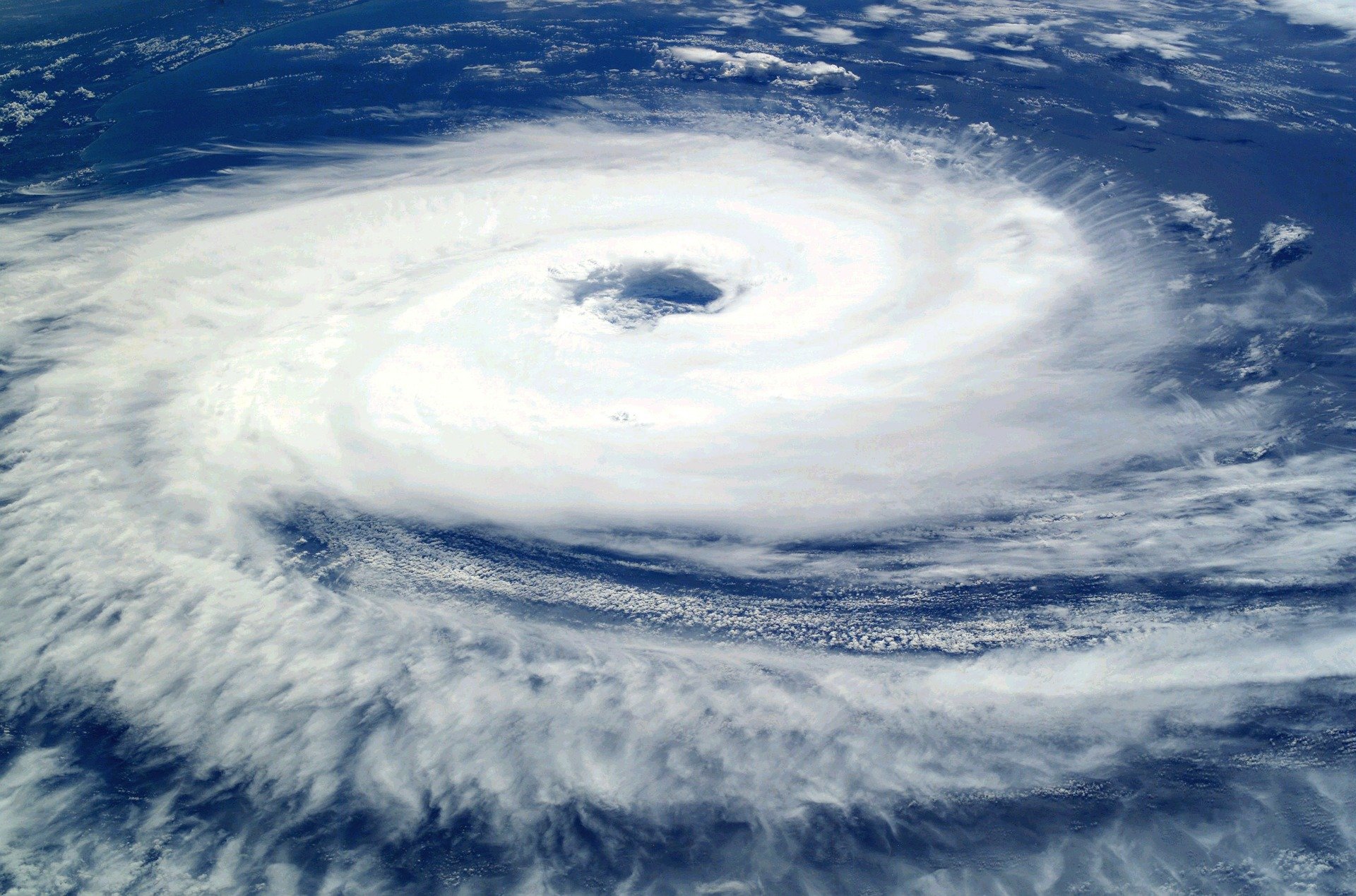 台風の目2 Cyclone ヨネツホーム